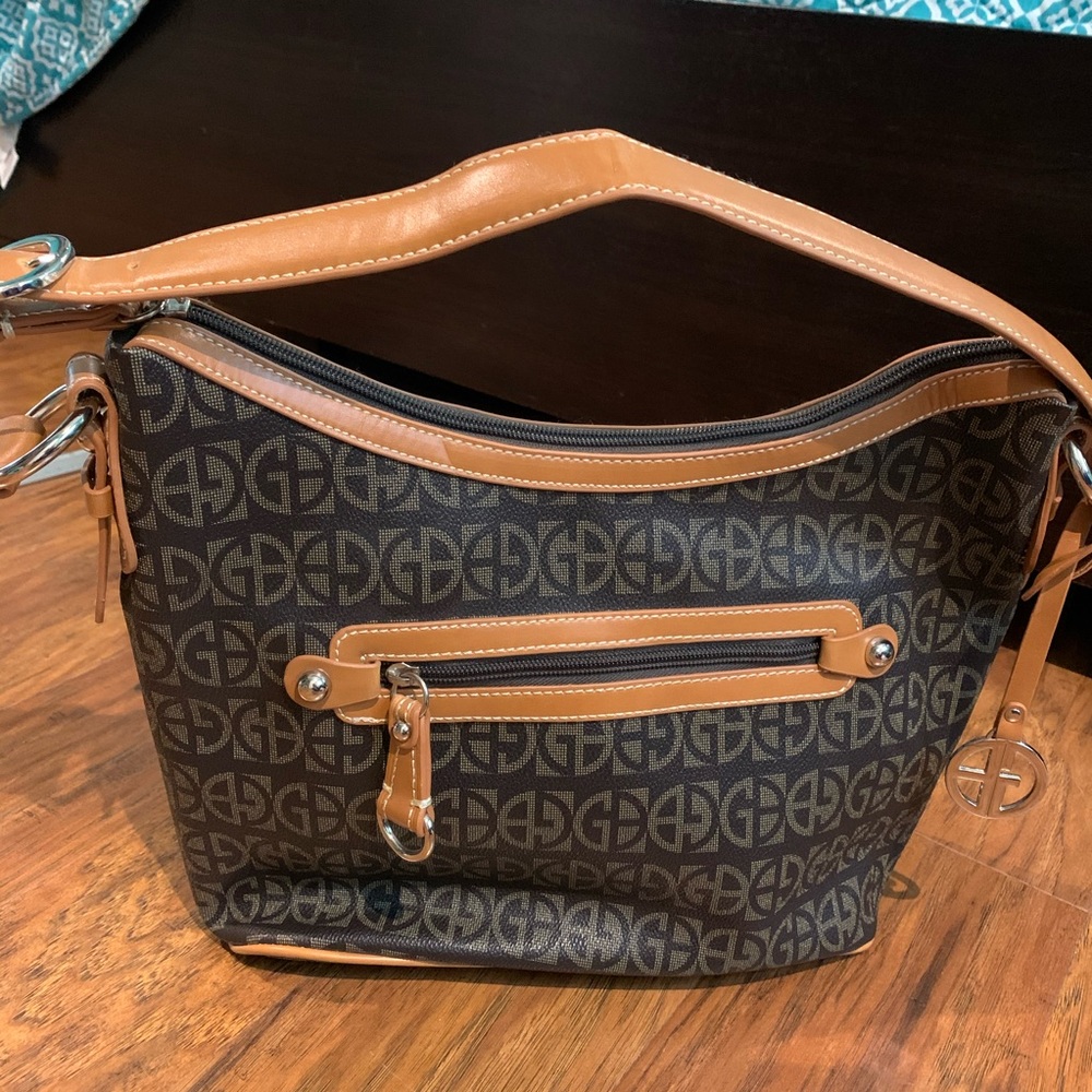 Giani Berini Signature bag